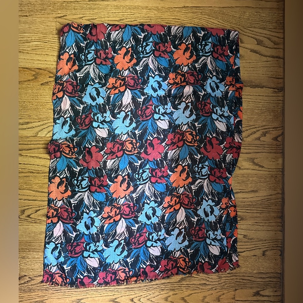 J. Crew Multi Colored Rectangle Scarf - Picture 4 of 4